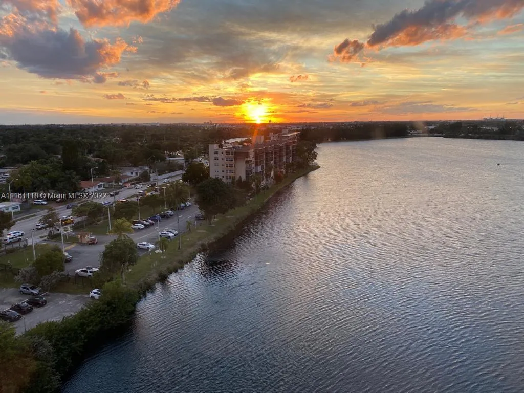 1301 NE Miami Gardens Dr Unit 1203W  