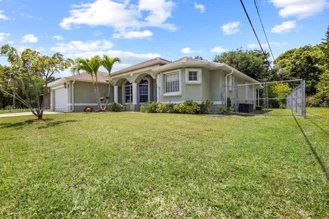 2532 SE Leithgow St, Port St. Lucie, FL MLS: A11787441