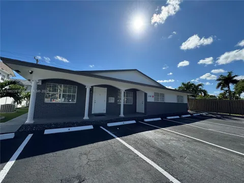 2192 NE 56th Ct Unit 4, Fort Lauderdale, FL MLS: A11786226