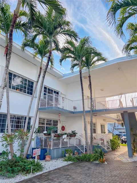9725 Bay Harbor Ter Unit 2, Bay Harbor Islands, FL MLS: A11753383