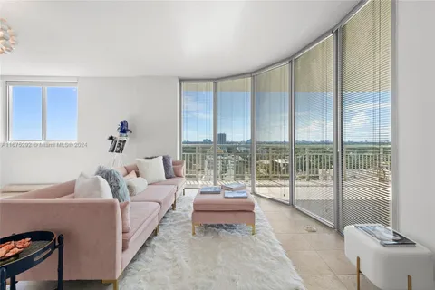 2021 SW 3rd Ave Unit PH-8, Miami, FL 33129 - MLS#: A11675292