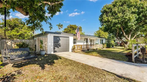 1701 SW 12th Ave, Fort Lauderdale, FL MLS: A11756339