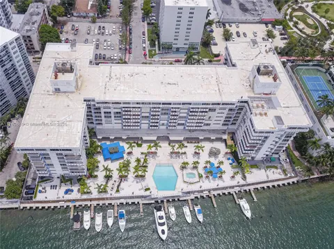 800 West Ave Unit 618, Miami Beach, FL MLS: A11762660