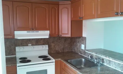 19715 SW 114th Ave Unit 356-12, Miami, FL MLS: A11078256