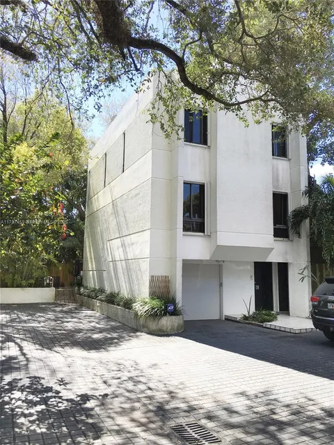2980 Jackson Ave, Coconut Grove, FL MLS: A11787459