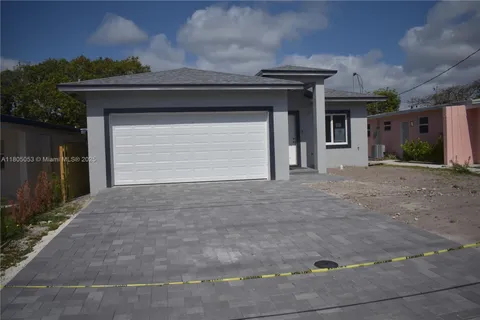 363 SW 1st Ter, Deerfield Beach, FL MLS: A11805053