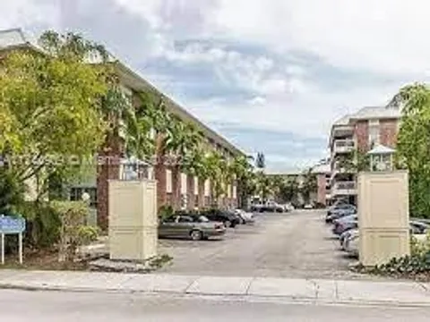 2426 SE 17th Causeway Unit 210A, Fort Lauderdale, FL 33316 - MLS#: A11744909