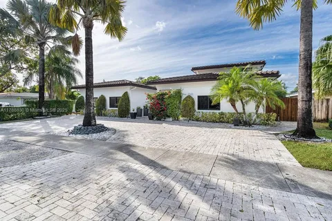20600 NE 22nd Pl, Miami, FL MLS: A11788830