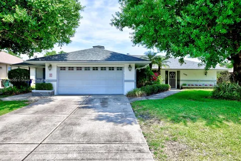 4089 Santa Barbara Dr, Sebring, FL MLS: A11799588