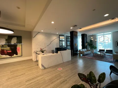 140 S Dixie Hwy Unit 715, Hollywood, FL MLS: A11768532