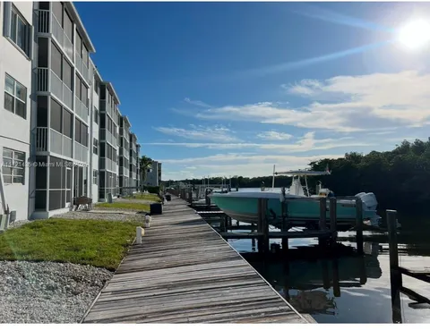 689 NE 6th Ct Unit 108, Boynton Beach, FL MLS: A11721435