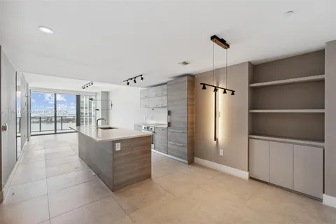 Unit 4203, Miami, FL MLS: A11804170
