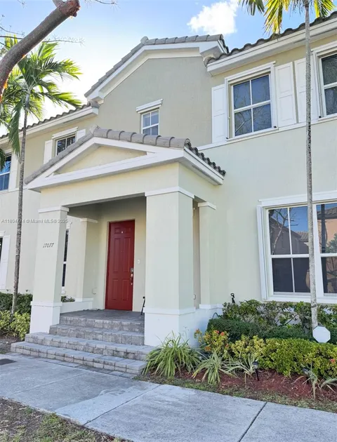 17077 SW 93rd St, Miami, FL MLS: A11804774