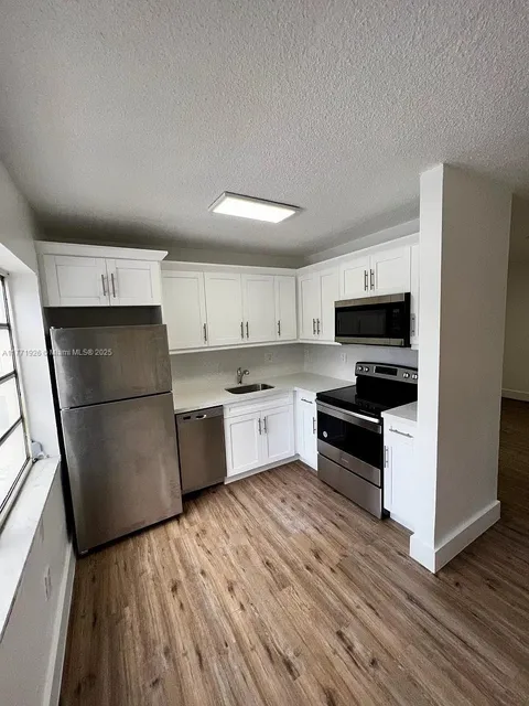 858 SW 2nd St Unit 1, Miami, FL MLS: A11771926