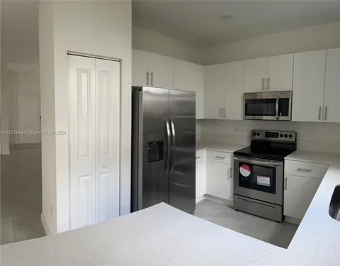 245 159 Court Unit 0, Pembroke Pines, FL 33027 - MLS#: A11521868