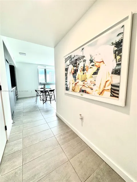 227 NE 2nd St Unit 2306, Miami, FL MLS: A11765435