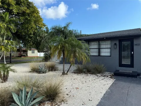 1401 SW 3rd Ave, Dania Beach, FL 33004 - MLS#: A11737830