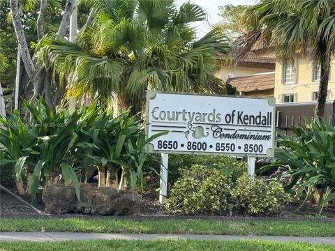 8600 SW 109th Ave Unit 4-101, Miami, FL MLS: A11523397