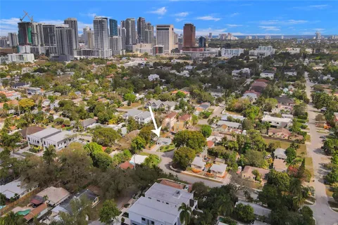 820 SW 8th Ave, Fort Lauderdale, FL 33315 - MLS#: A11746474