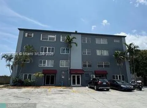1060 Crystal Lake Dr Unit 404, Deerfield Beach, FL MLS: A11798595