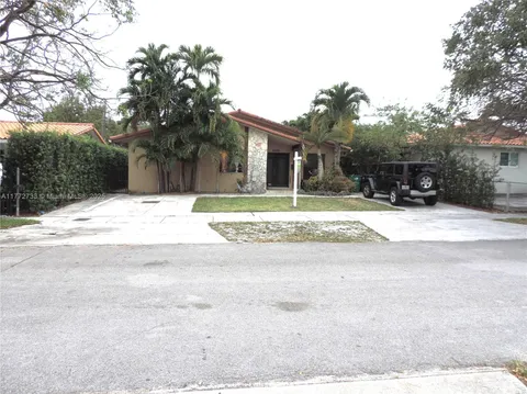 6230 SW 38th St, Miami, FL 33155 - MLS#: A11772733