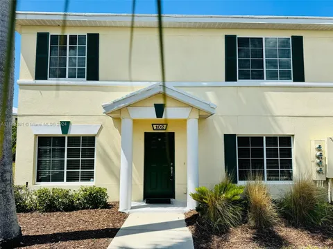 353 Cape Harbour Loop Unit 102, Bradenton, FL MLS: A11668381