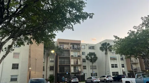 14250 SW 62nd St Unit 517, Miami, FL MLS: A11769798