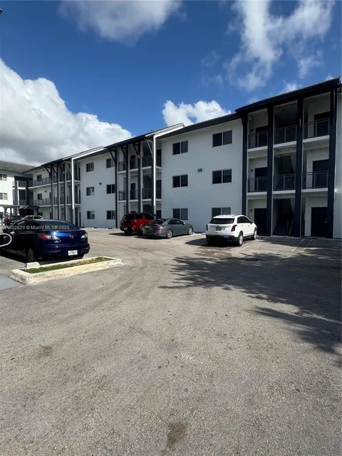 405 E 7th St Unit 311, Hialeah, FL MLS: A11802629