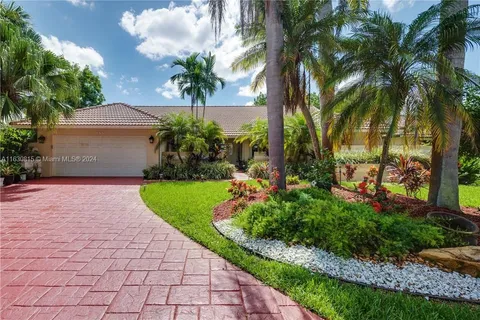 899 NW 107th Ln, Coral Springs, FL 33071 - MLS#: A11630815
