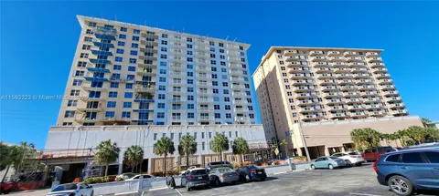 427 Golden Isles Dr Unit 5H, Hallandale Beach, FL 33009 - MLS#: A11593223