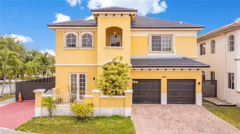 15380 SW 21st Ln, Miami, FL MLS: A11786310