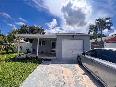 4280 Purdy Ln, Palm Springs, FL 33406 - MLS#: A11448595