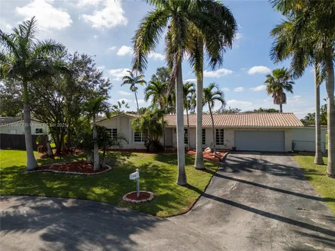 18200 SW 86th Ave, Palmetto Bay, FL MLS: A11760677