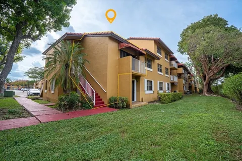15530 SW 80th St Unit C-212, Miami, FL 33193 - MLS#: A11698298