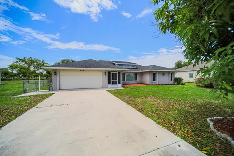 364 San Ambrosio St, Punta Gorda, FL MLS: A11728849