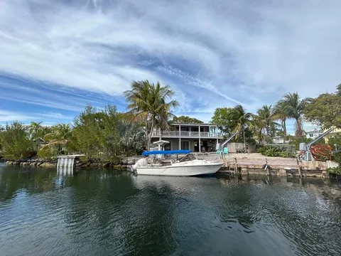 120 Captains Ct, Islamorada, FL MLS: A11784554