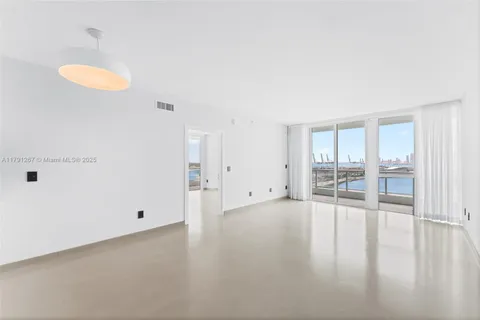 540 West Ave Unit 2211, Miami Beach, FL MLS: A11791267