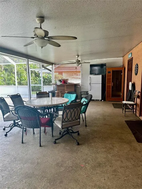 963 SE Atlantus Ave, Port St. Lucie, FL 34983 - MLS#: A11705397