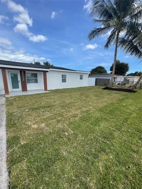 14641 Jackson St, Miami, FL MLS: A11770288