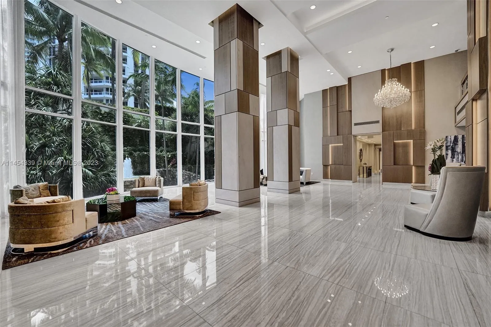 21200 NE 38th Ave Unit 605  