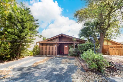 6120 NW 33rd Ter, Fort Lauderdale, FL MLS: A11763474