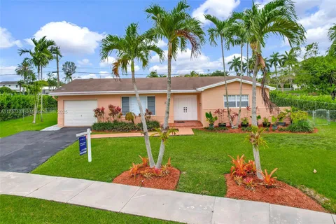 8790 SW 84th St, Miami, FL 33173 - MLS#: A11757138