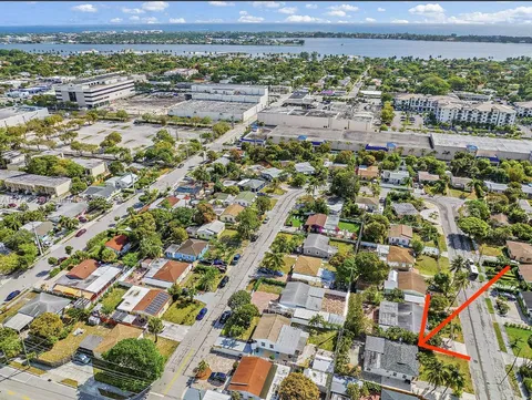 621 Hudson Rd, West Palm Beach, FL MLS: A11773808