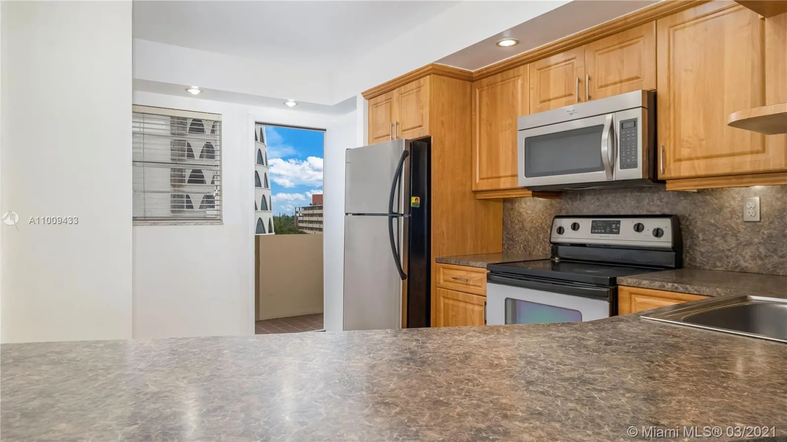 1750 NE 191st St Unit 708-2  