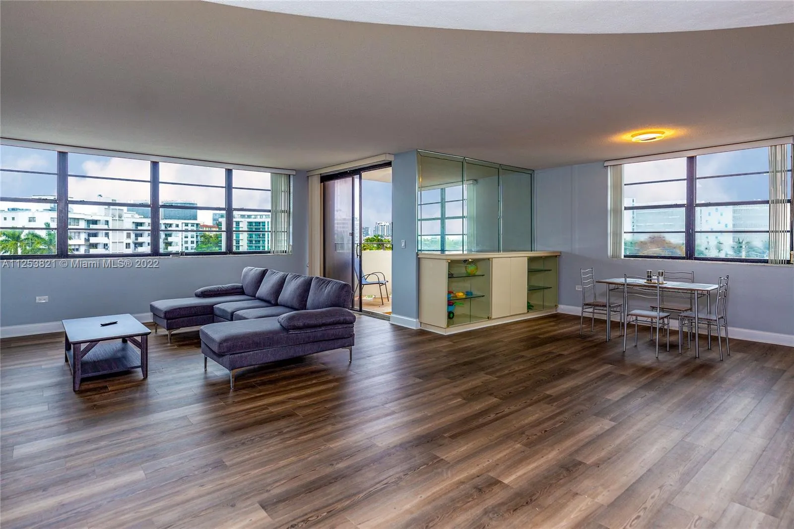 9180 W Bay Harbor Dr 5C