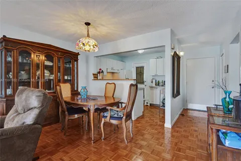 16750 NE 14th Ave Unit 202, Miami, FL MLS: A11597652