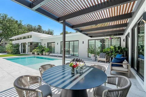 4151 Gate Ln, Miami, FL MLS: A11801170