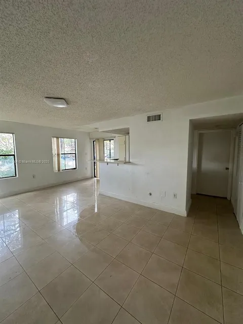 15570 SW 105th Ln Unit 1711, Miami, FL MLS: A11766164