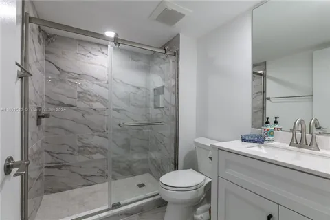 4550 NW 18th Ave Unit 709, Deerfield Beach, FL MLS: A11631513