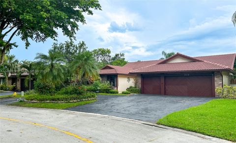940 NW 110th Ln, Coral Springs, FL 33071 - MLS#: A11449210
